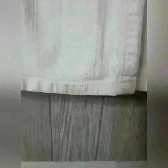 International Concepts INC white denim jeans. Size 10 1 call out as shown in pic - Picture 3 of 5